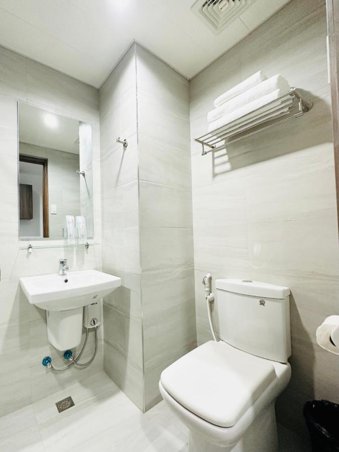 Mangrove Residences Mactan Punta Engaño Esterno foto